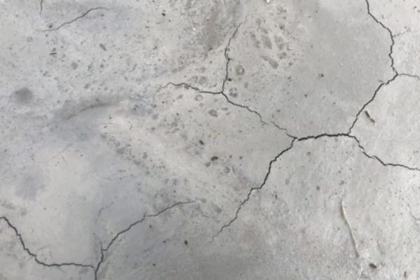 Các nguyên nhân sàn bê tông bị nứt và cách khắc phục
